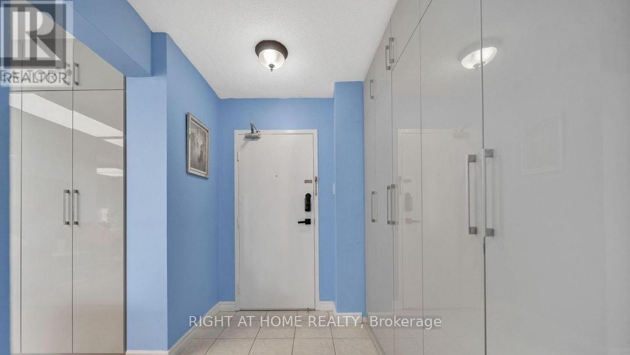 1415 - 260 Seneca Hill Drive, Toronto, Ontario  M2J 4S6 - Photo 9 - C13498908
