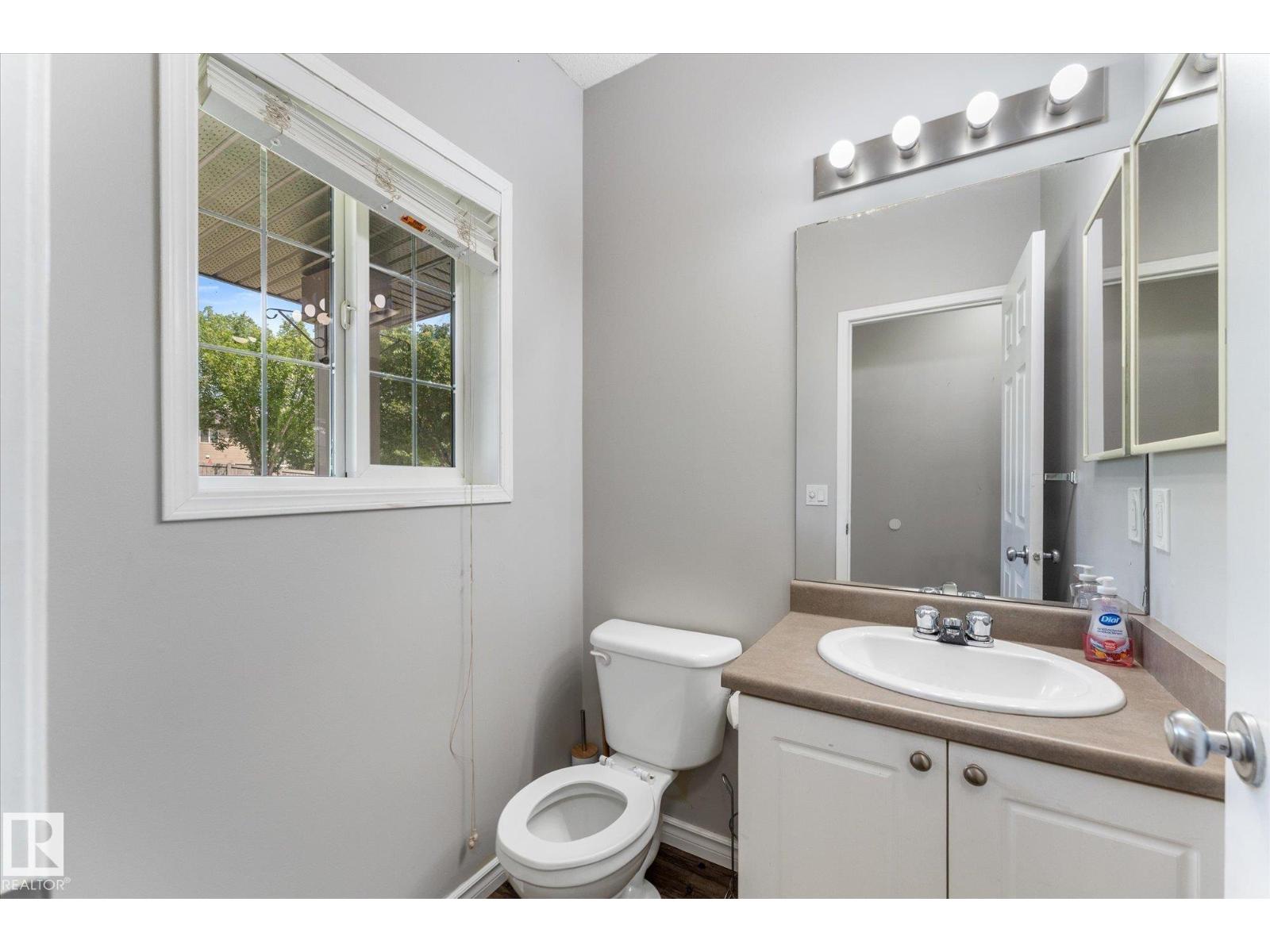 Unknown Address, ,    - Photo 14 - E4496172