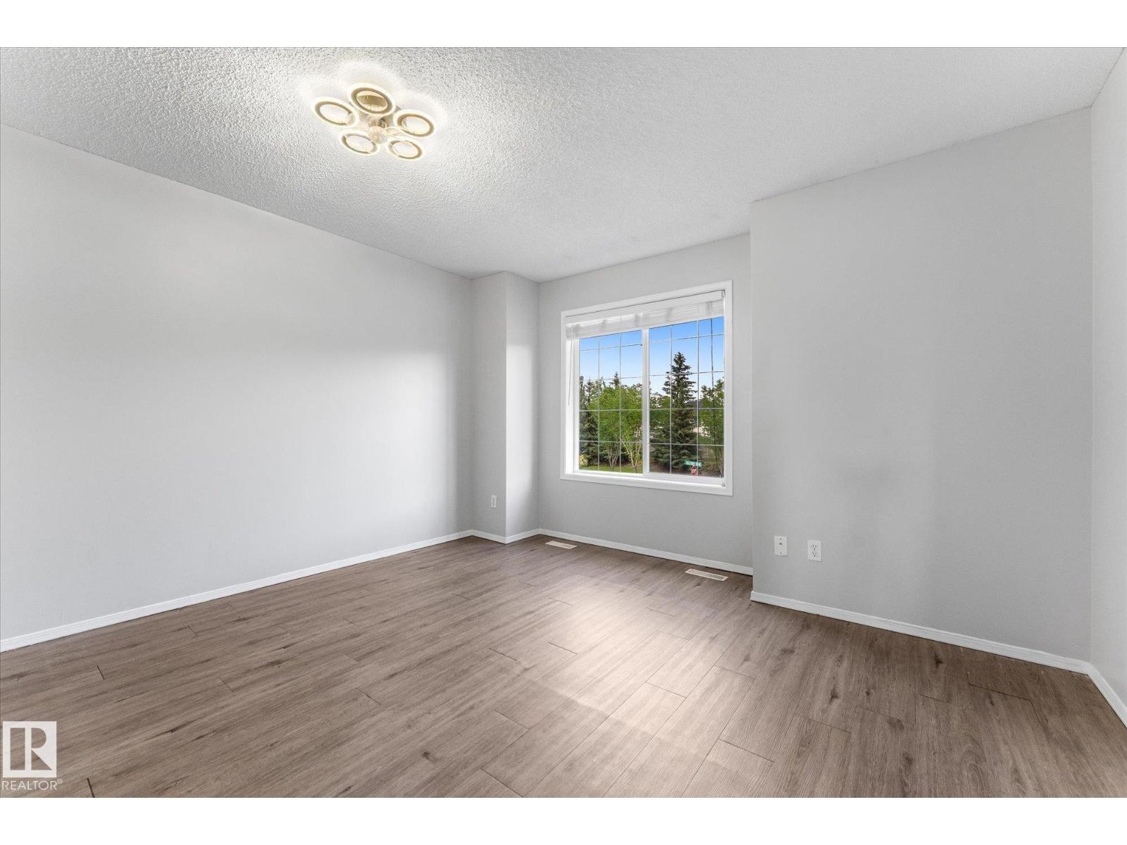 Unknown Address, ,    - Photo 16 - E4496172