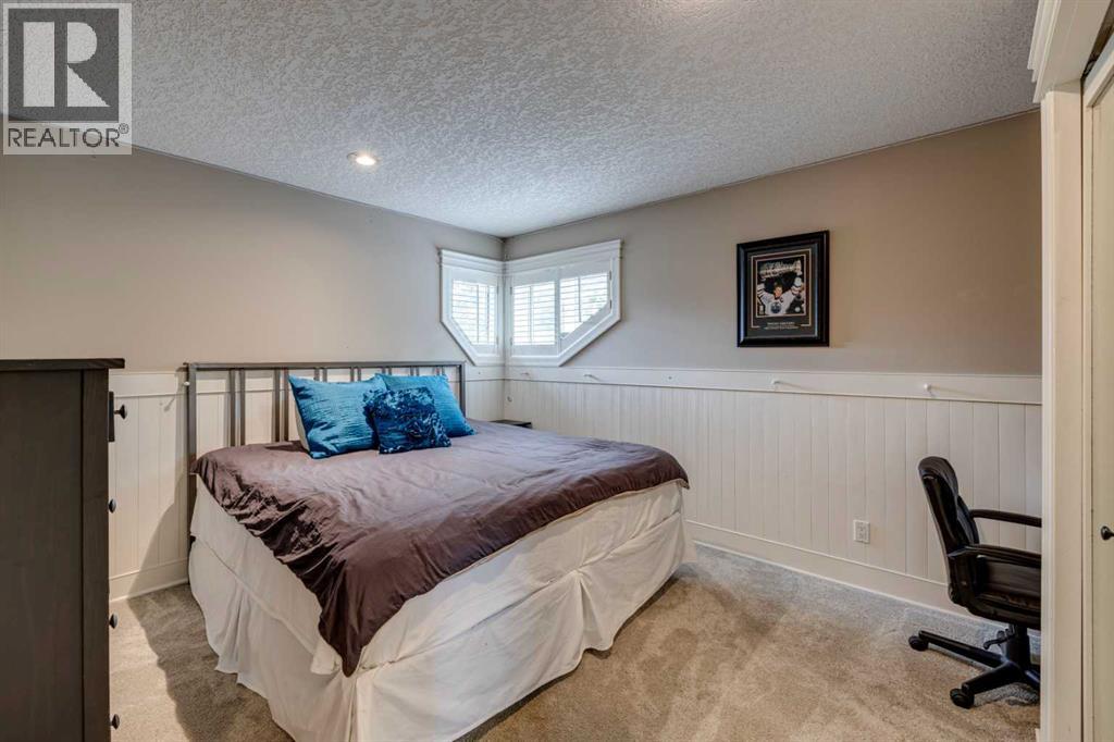 108 Redwood Meadows Drive, Rural Rocky View County, Alberta  T3Z 1A3 - Photo 31 - A2323025