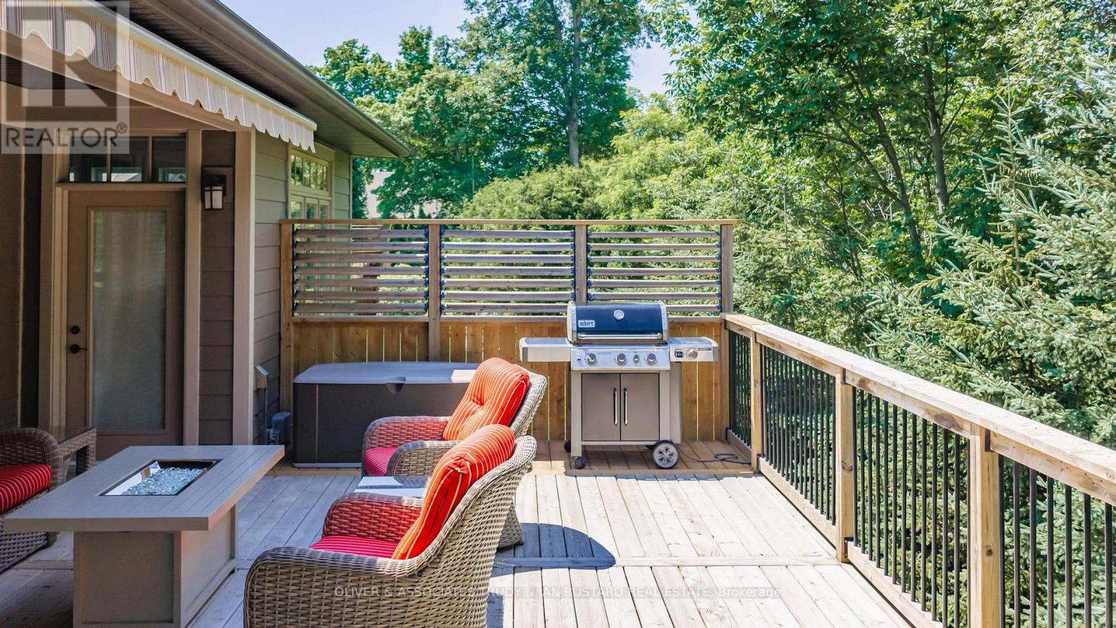 46 Erin Place, Lambton Shores, Ontario  N0M 1T0 - Photo 42 - X12962932