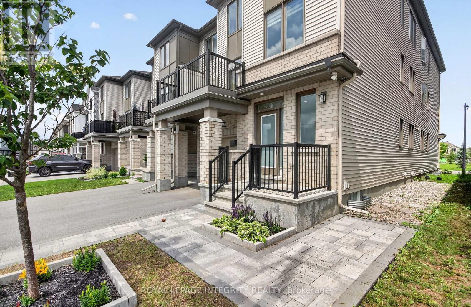 364 Aphelion Crescent N, Ottawa, Ontario  K2J 6N4 - Photo 3 - X13498962