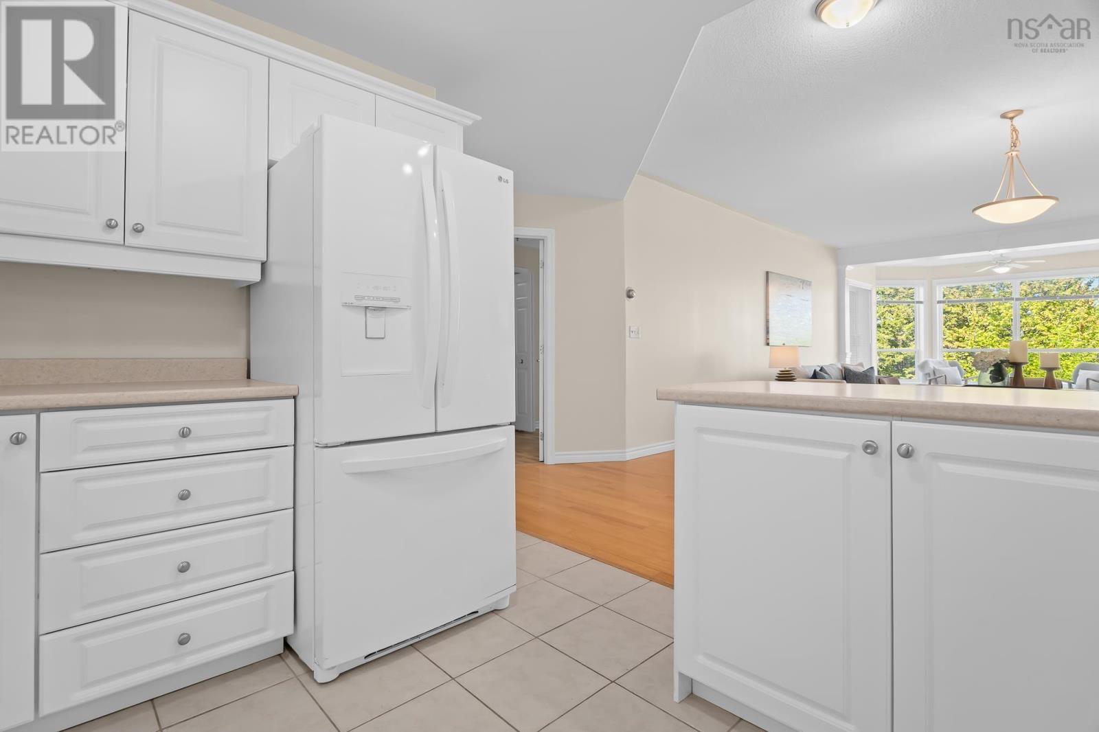 206 96 Regency Park, Halifax, Nova Scotia  B3S 1S5 - Photo 12 - 202614198