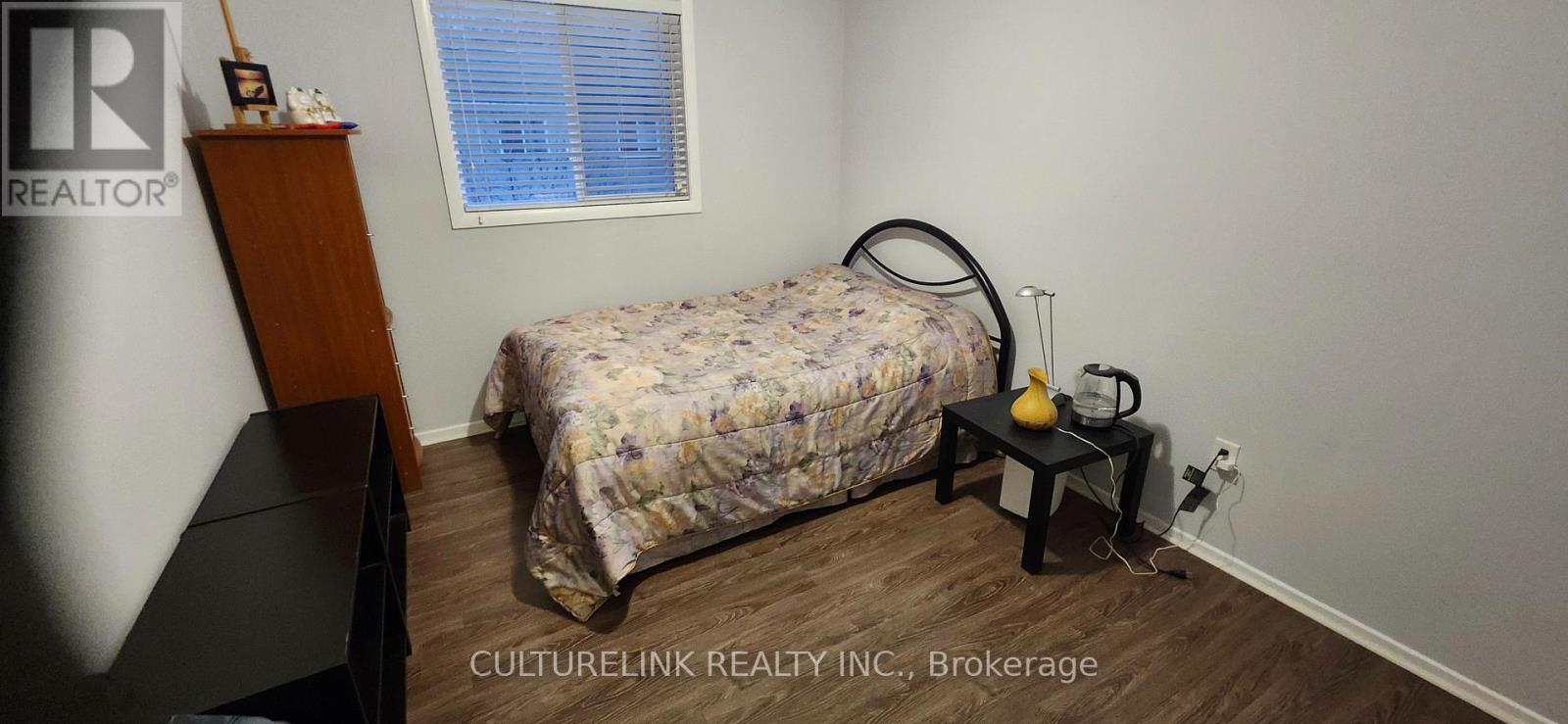 2/f Room - 15 Newport Way, Markham, Ontario  L3T 5G3 - Photo 2 - N12912344