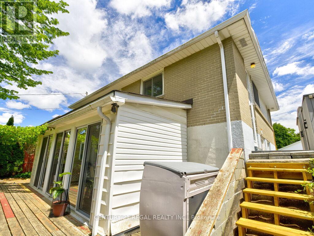 122 Longfield Road, Halton Hills, Ontario  L7J 2K4 - Photo 35 - W13443936