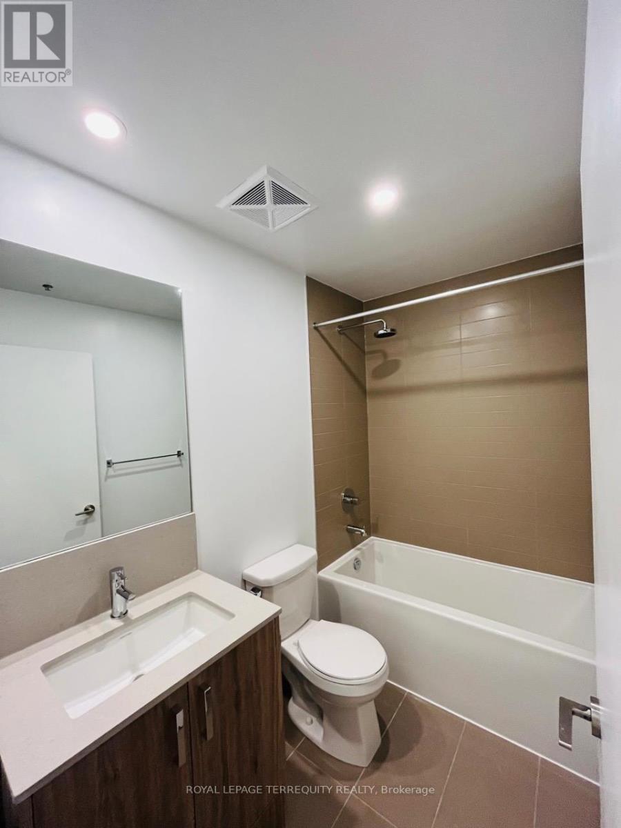 325 - 1787 St Clair Avenue W, Toronto, Ontario  M6N 0B7 - Photo 7 - W13498958