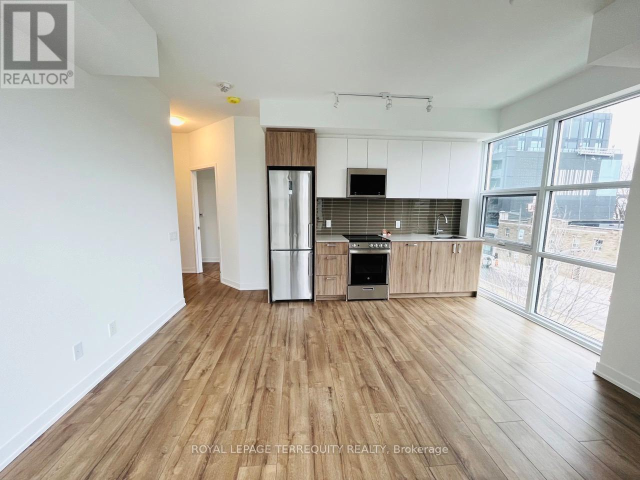325 - 1787 St Clair Avenue W, Toronto, Ontario  M6N 0B7 - Photo 2 - W13498958