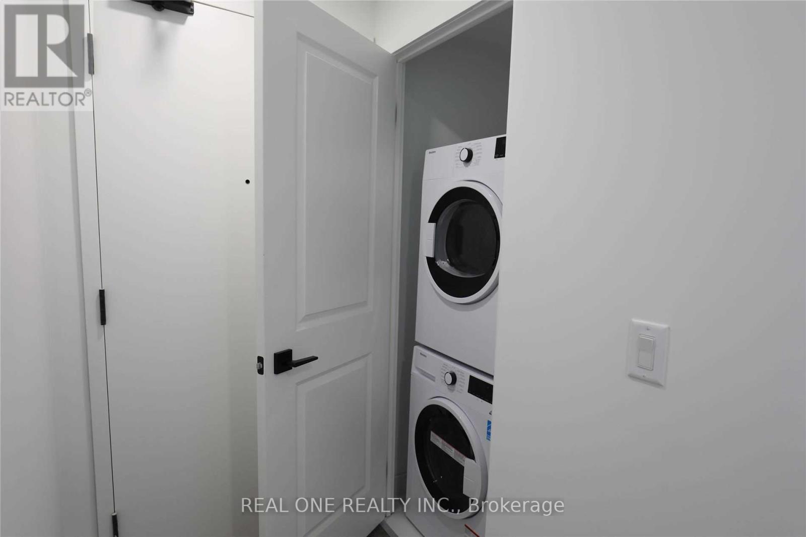 1203 - 2481 Taunton Road E, Oakville, Ontario  L6H 3R7 - Photo 17 - W13498956