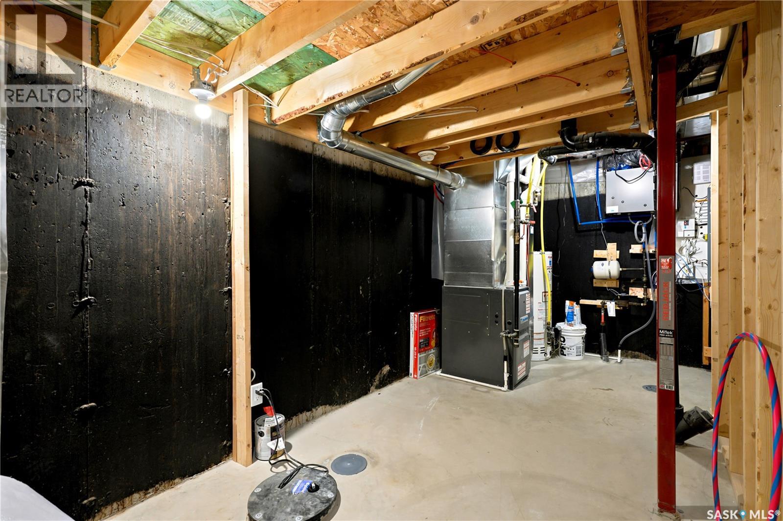 855 Mcfaull Rise, Saskatoon, Saskatchewan  S7V 0S5 - Photo 46 - SK040721