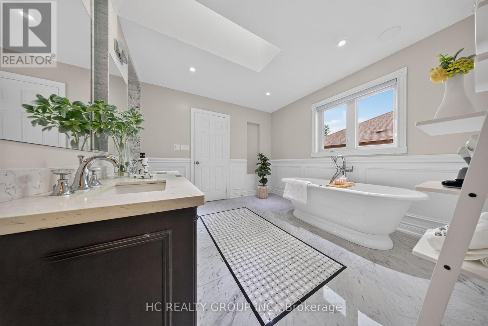 2151 Rodick Road, Markham, Ontario  L6C 1S8 - Photo 23 - N13481136