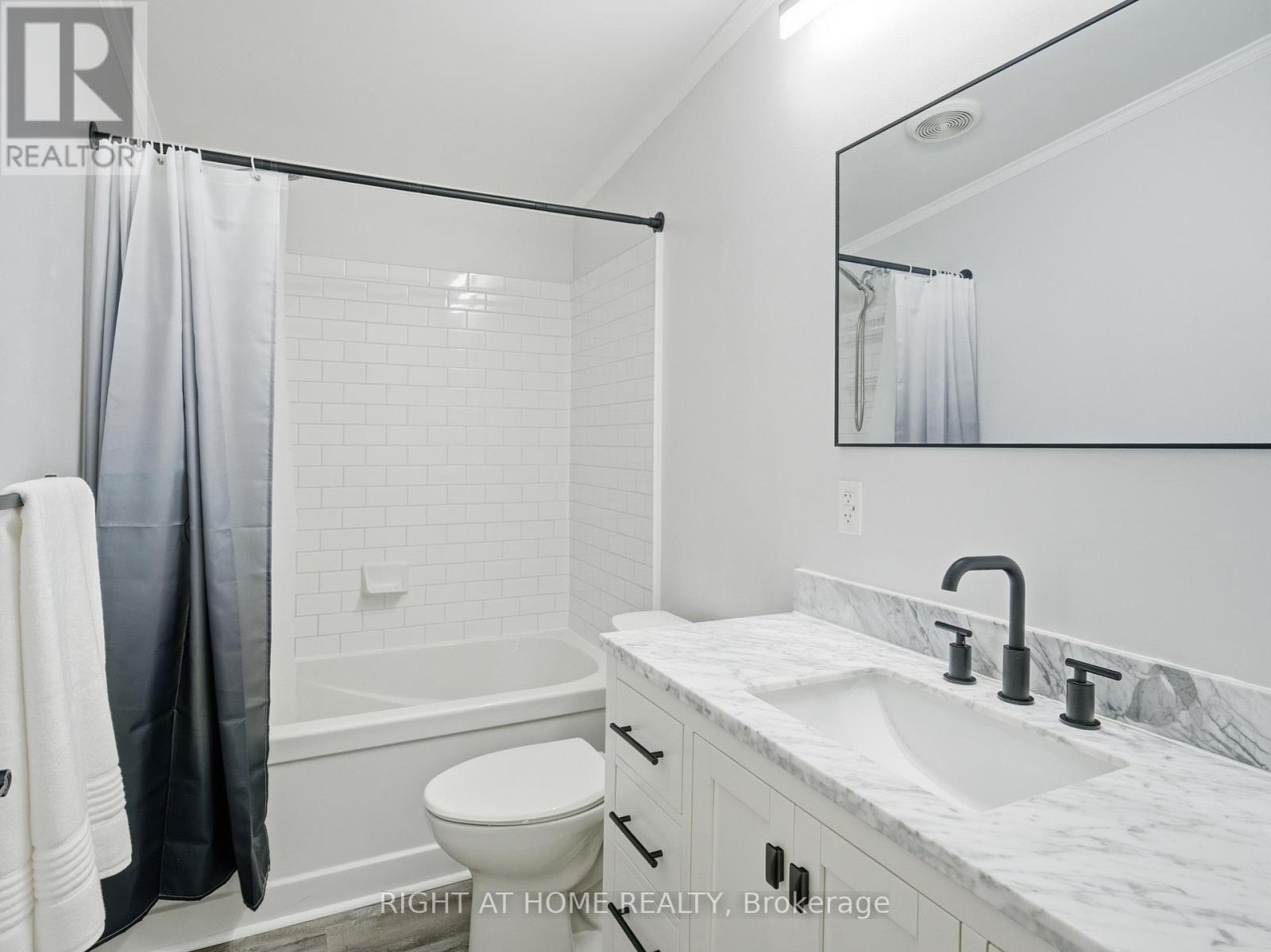 8168 Laidlaw Avenue, Ramara, Ontario  L0K 2B0 - Photo 33 - S13443370