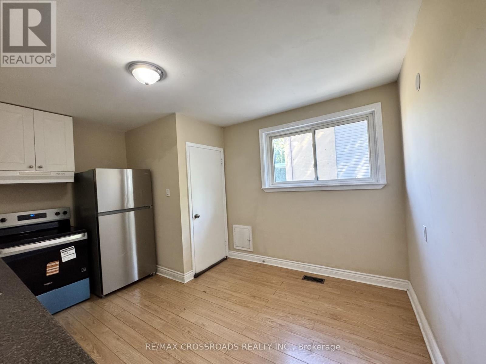 Main - 21 Davis Road, Aurora, Ontario  L4G 2B4 - Photo 4 - N13498994
