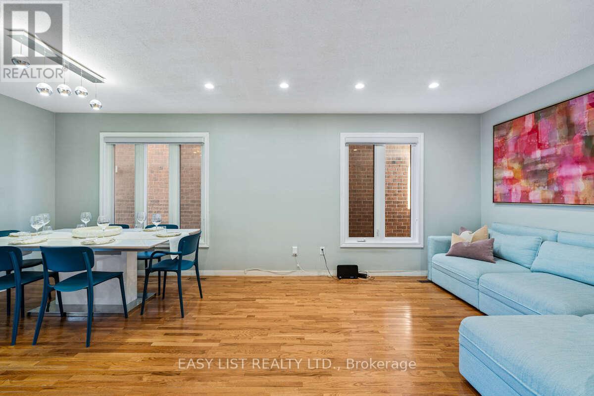 109 Whitney Place, Vaughan, Ontario  L4J 6V6 - Photo 3 - N13498996