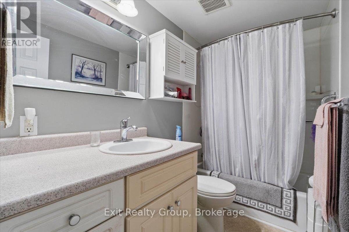 12 Park Lane, Quinte West, Ontario  K8N 2G6 - Photo 16 - X13433930
