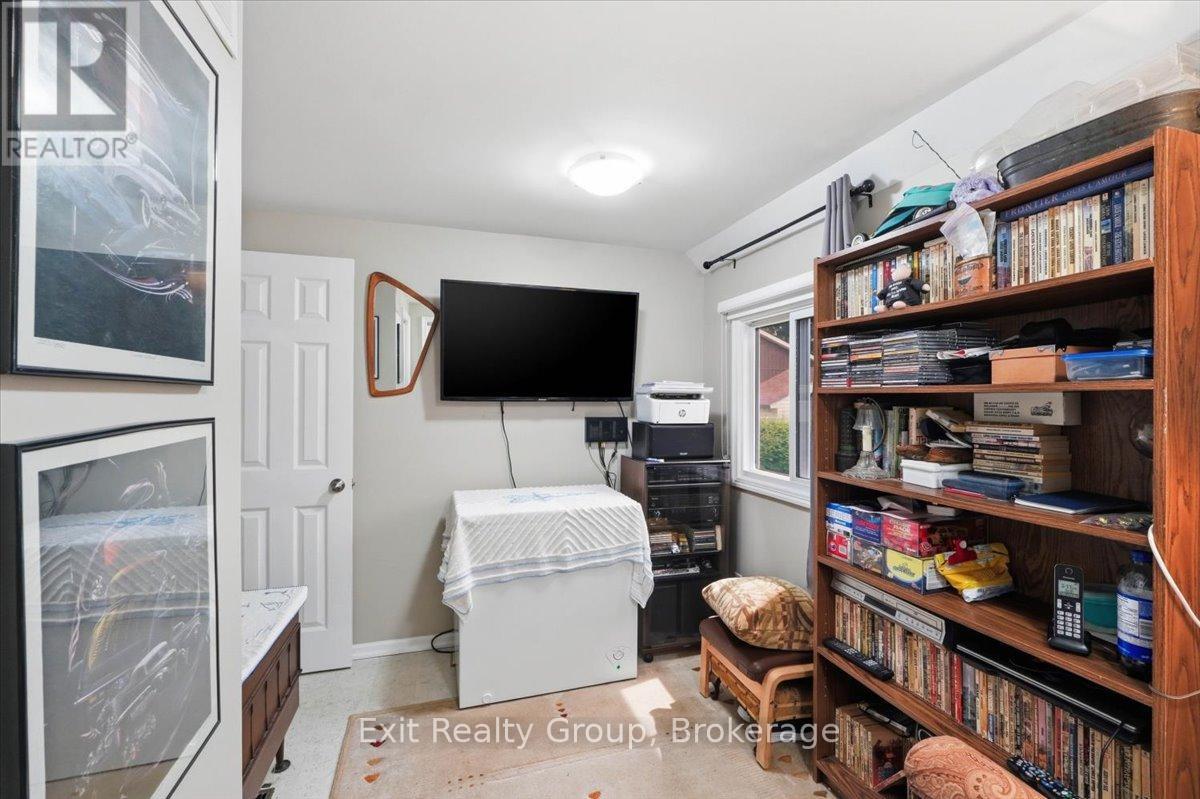 12 Park Lane, Quinte West, Ontario  K8N 2G6 - Photo 18 - X13433930