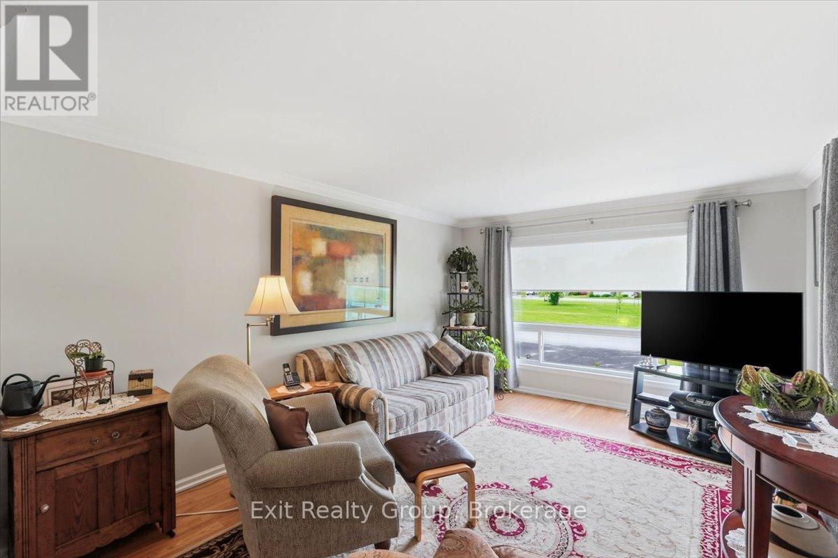 12 Park Lane, Quinte West, Ontario  K8N 2G6 - Photo 12 - X13433930