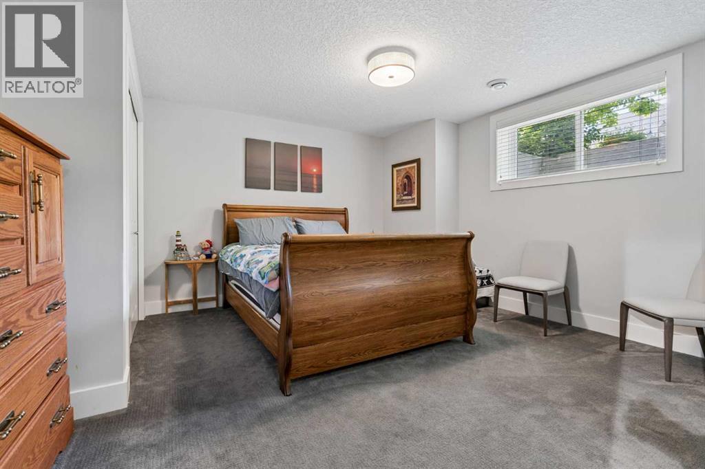 38 Victoria Cross Boulevard Sw, Calgary, Alberta  T3E 7V2 - Photo 29 - A2323647