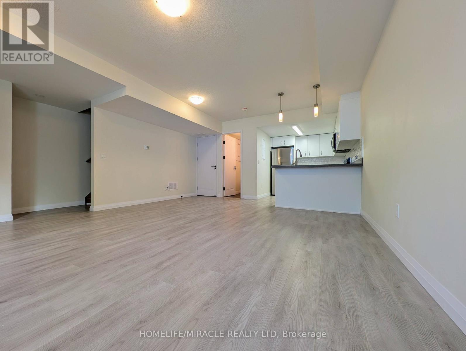 C3 - 370 Fisher Mills Road, Cambridge, Ontario  N3C 0G8 - Photo 4 - X13495154