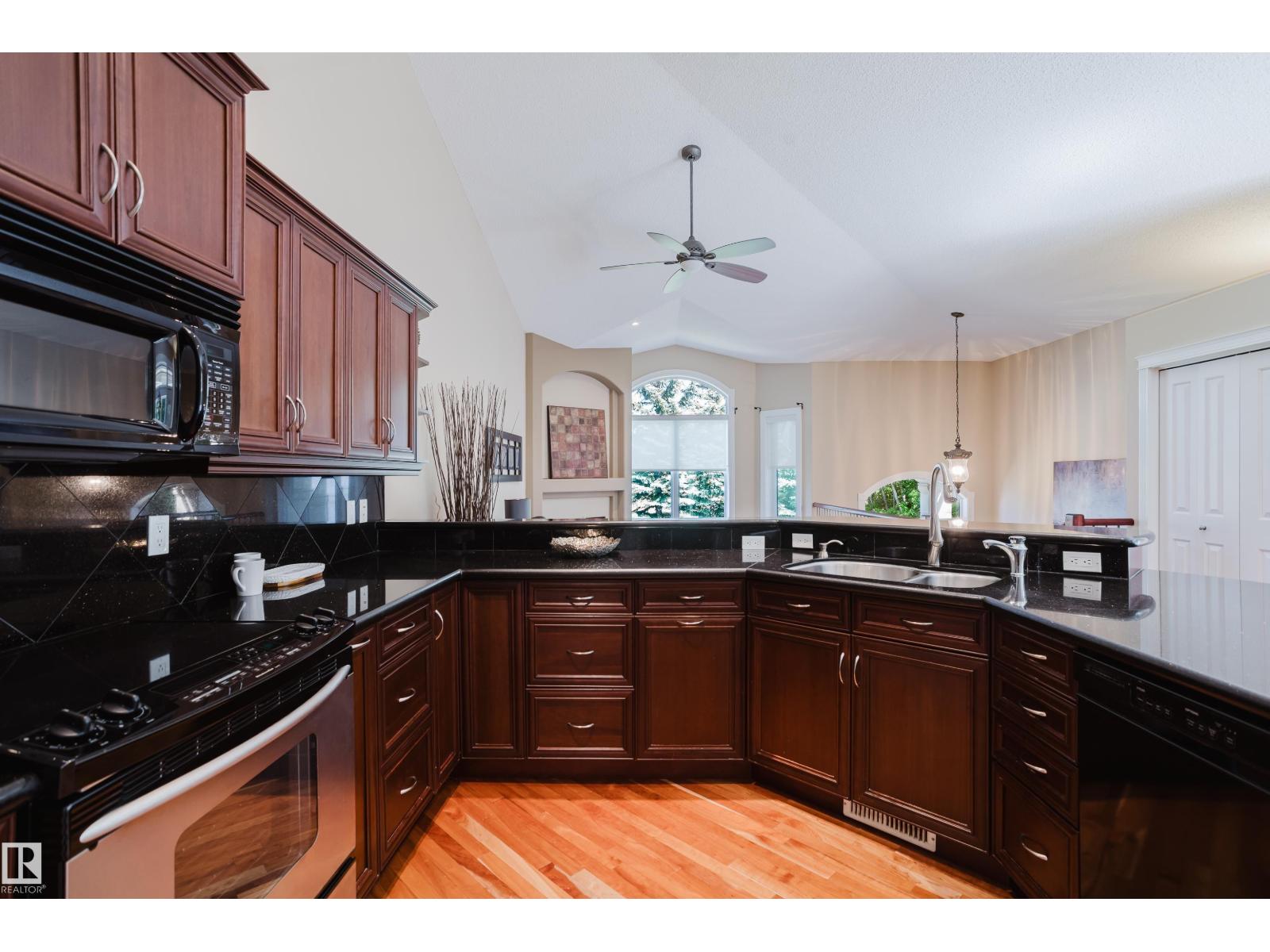 #30 101 Jim Common Dr, Sherwood Park, Alberta  T8H 2R8 - Photo 22 - E4496174