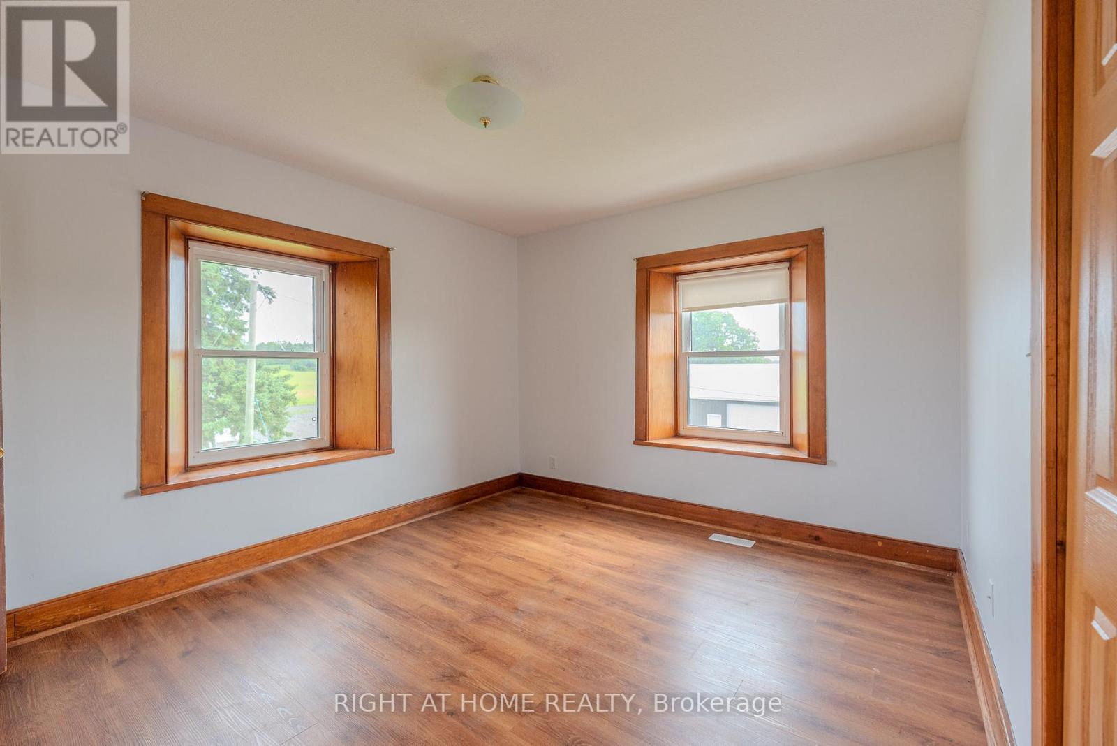 919 Safari Road, Hamilton, Ontario  L8B 1A4 - Photo 12 - X13498970