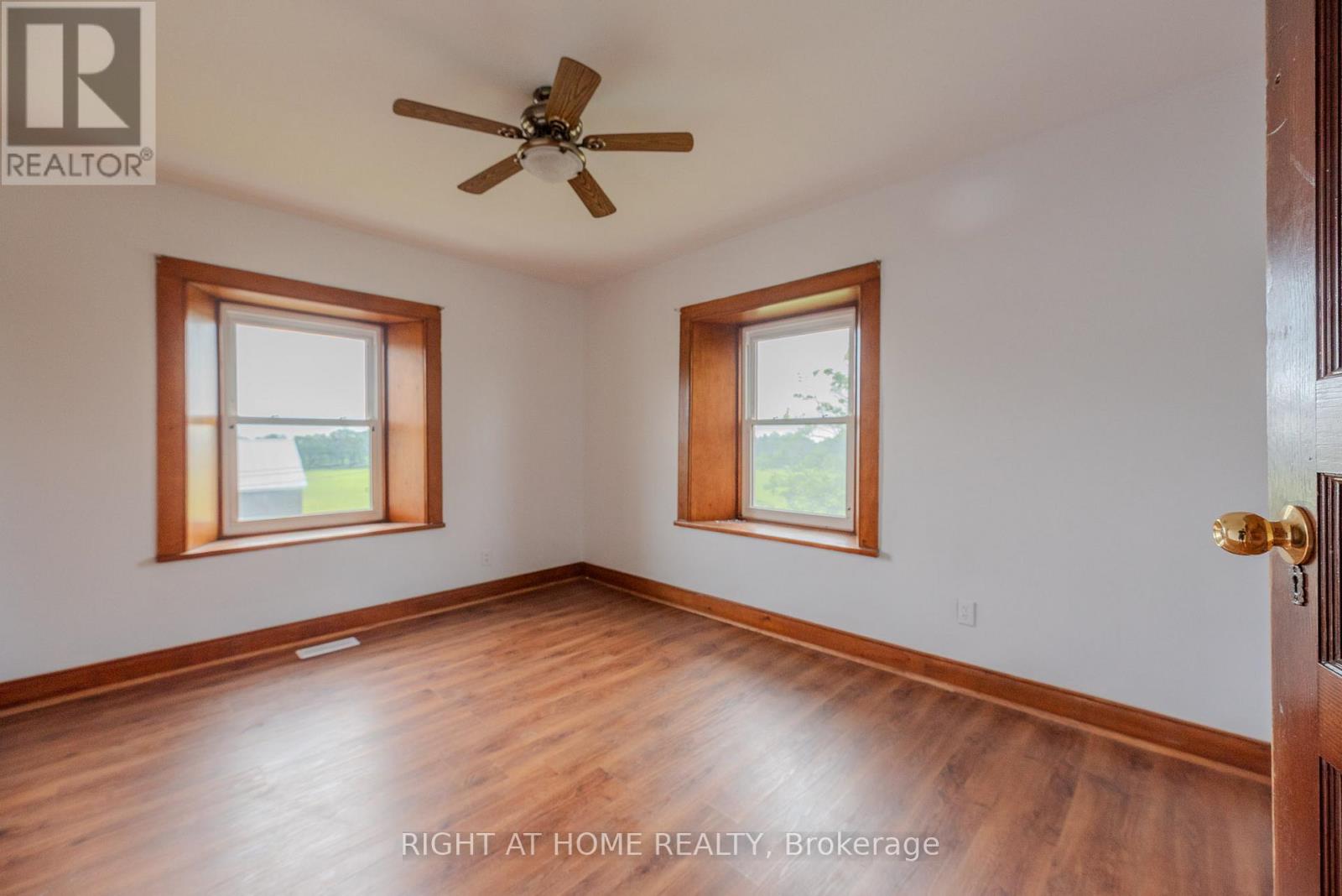 919 Safari Road, Hamilton, Ontario  L8B 1A4 - Photo 17 - X13498970