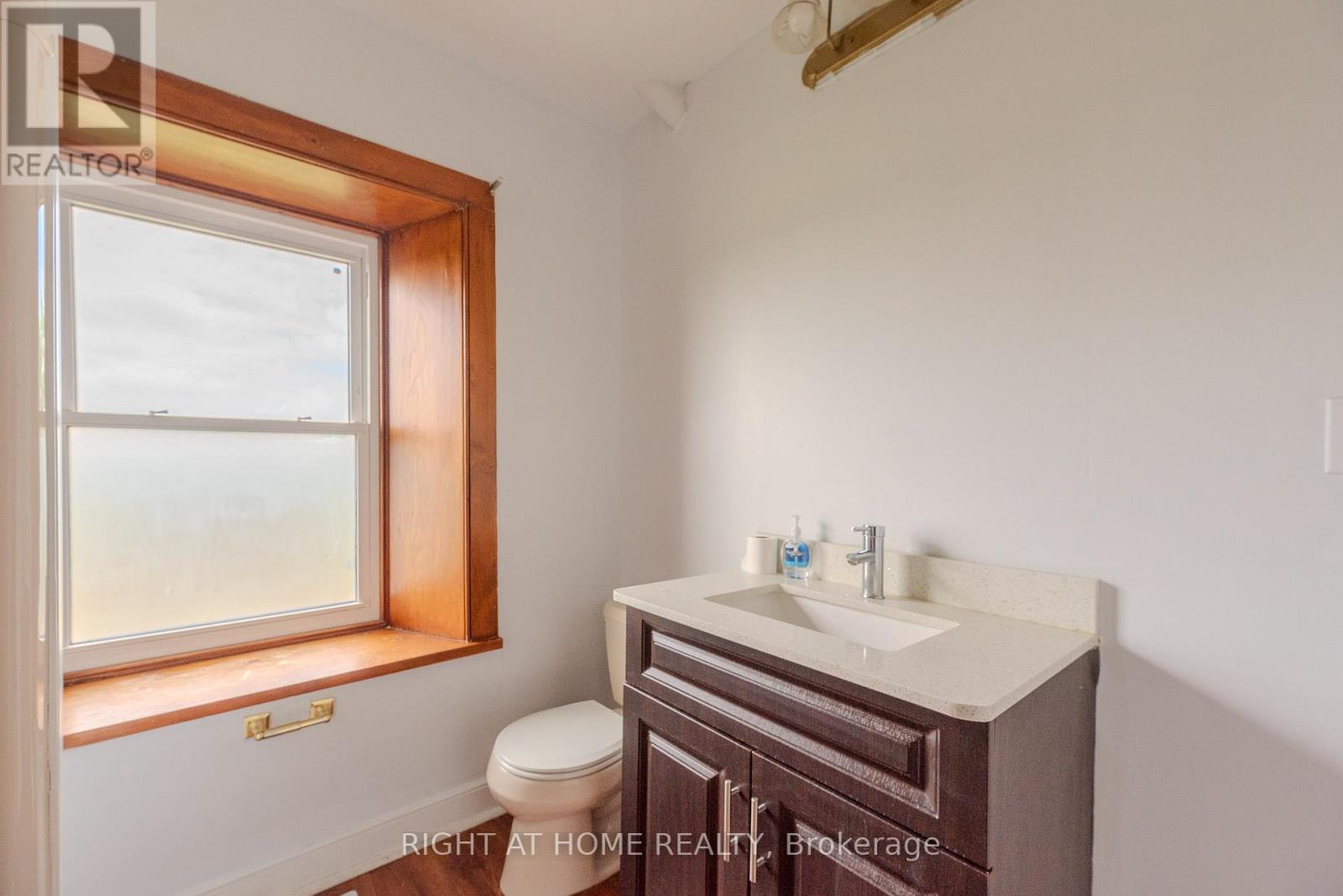 919 Safari Road, Hamilton, Ontario  L8B 1A4 - Photo 18 - X13498970