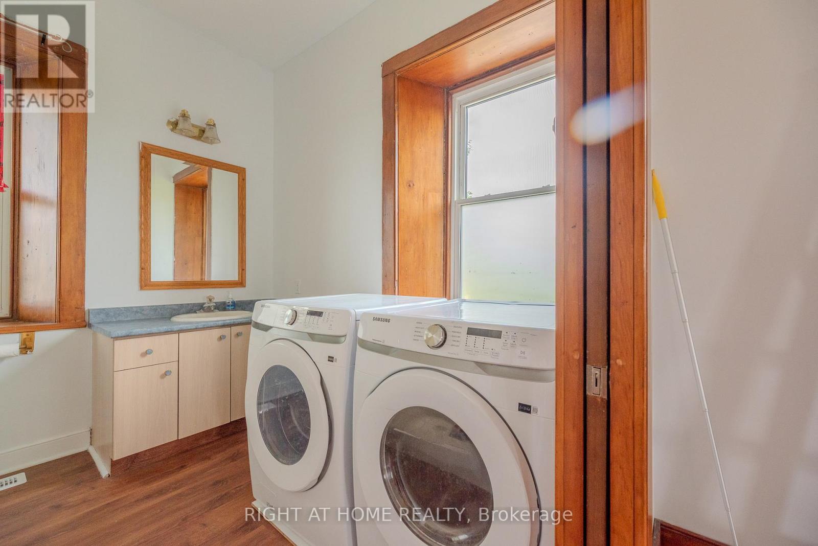 919 Safari Road, Hamilton, Ontario  L8B 1A4 - Photo 7 - X13498970
