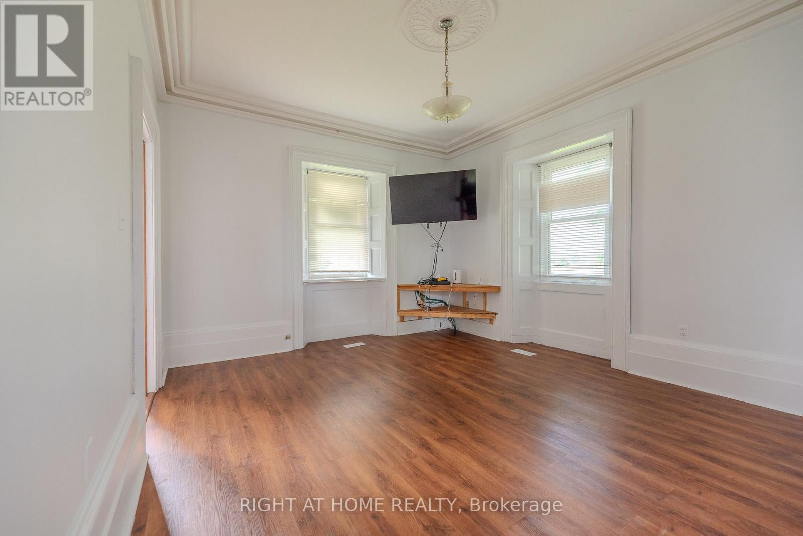 919 Safari Road, Hamilton, Ontario  L8B 1A4 - Photo 9 - X13498970