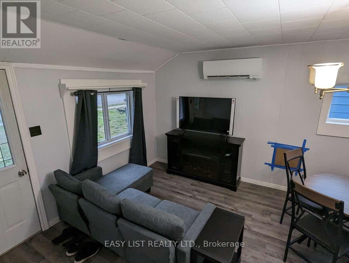 339 Green Street, Saugeen Shores, Ontario  N0H 2C0 - Photo 12 - X13498984