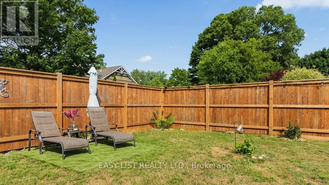339 Green Street, Saugeen Shores, Ontario  N0H 2C0 - Photo 4 - X13498984