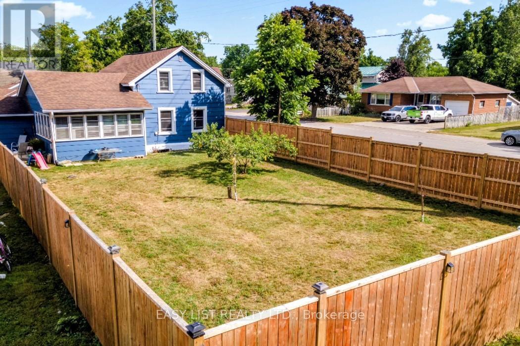 339 Green Street, Saugeen Shores, Ontario  N0H 2C0 - Photo 5 - X13498984