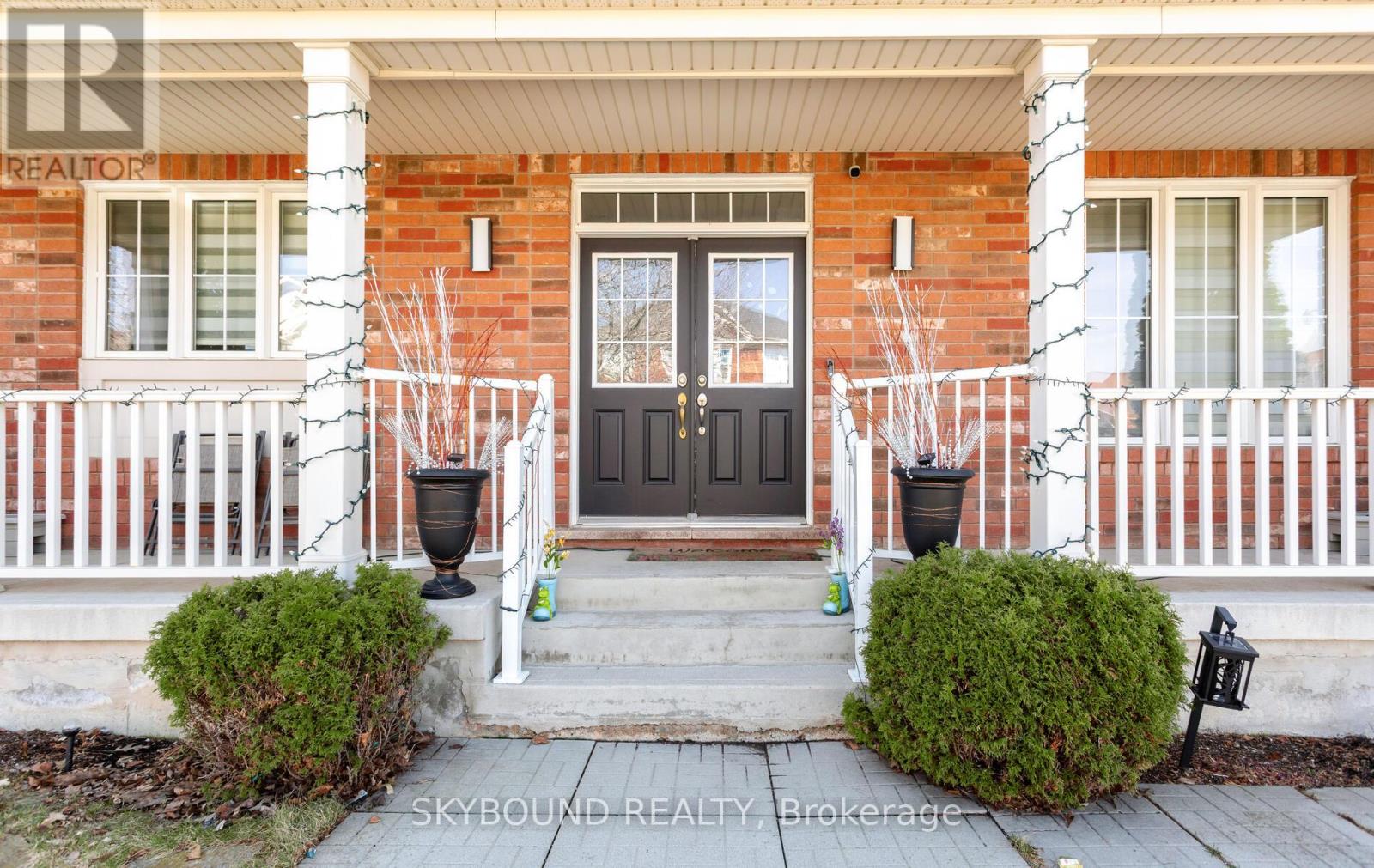 308 Mcdougall Cross, Milton, Ontario  L9T 0N6 - Photo 3 - W12980834