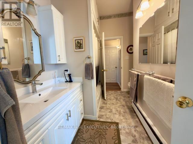 332 Main Street, Deseronto, Ontario  K0K 1X0 - Photo 11 - X12946834