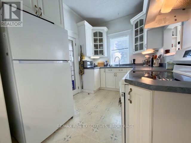 332 Main Street, Deseronto, Ontario  K0K 1X0 - Photo 13 - X12946834