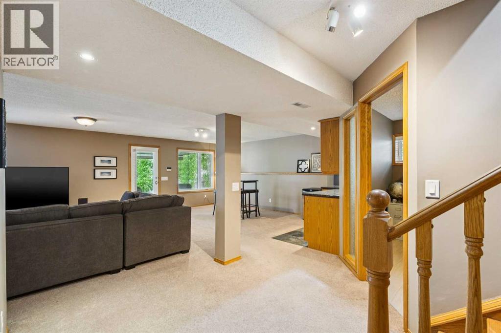 137 Arbour Ridge Circle Nw, Calgary, Alberta  T3G 3Y9 - Photo 29 - A2323621