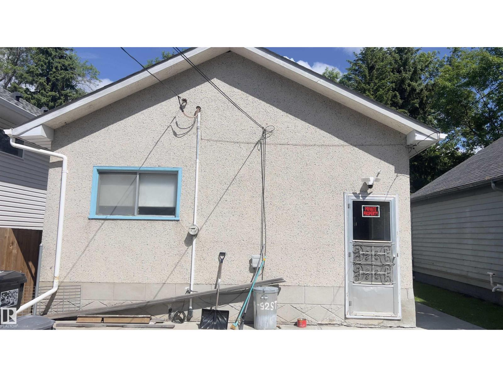 11404 92 ST NW, Edmonton, Alberta