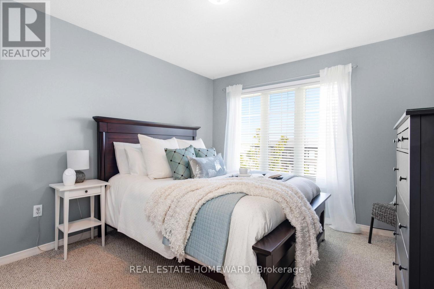 10 - 571 Longworth Avenue E, Clarington, Ontario  L1C 0H3 - Photo 14 - E13499006