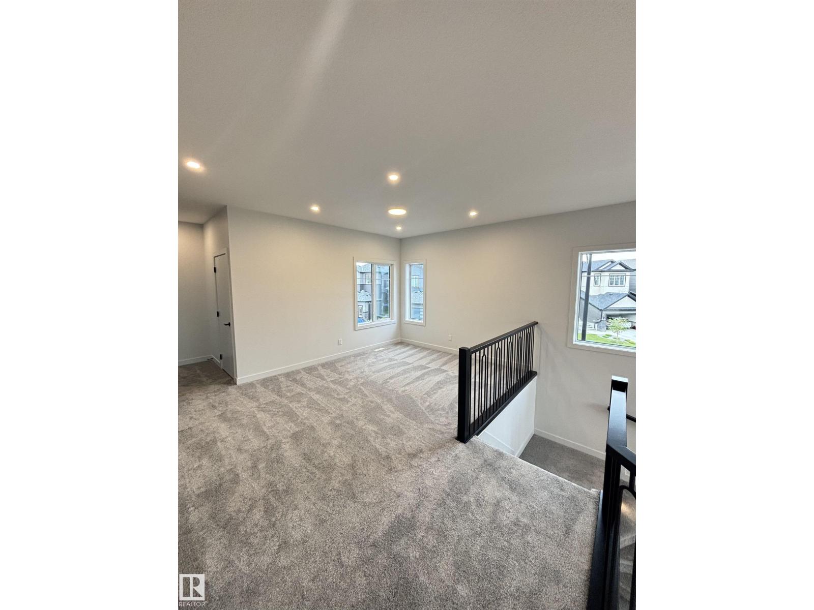1061 Goldfinch Wy NW, Edmonton, Alberta  T5S 0R2 - Photo 13 - E4496177