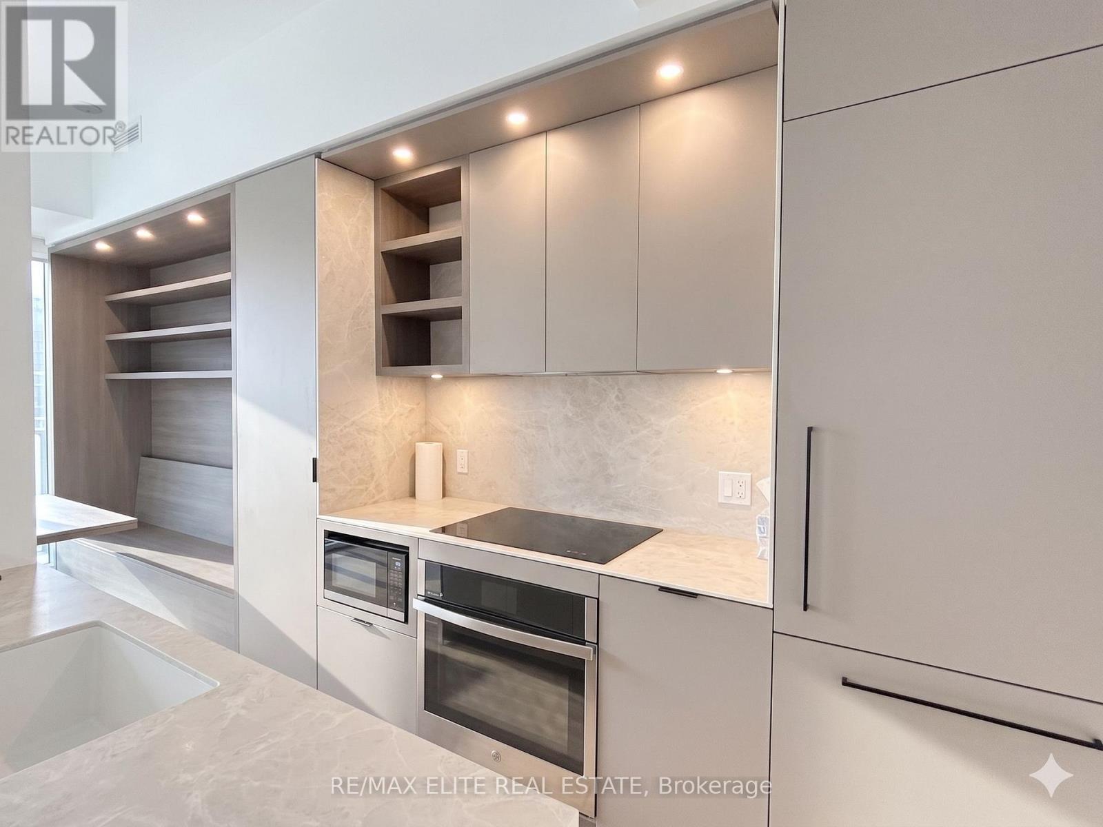 Th10 - 55 Charles Street E, Toronto, Ontario  M4Y 0J1 - Photo 3 - C13499024