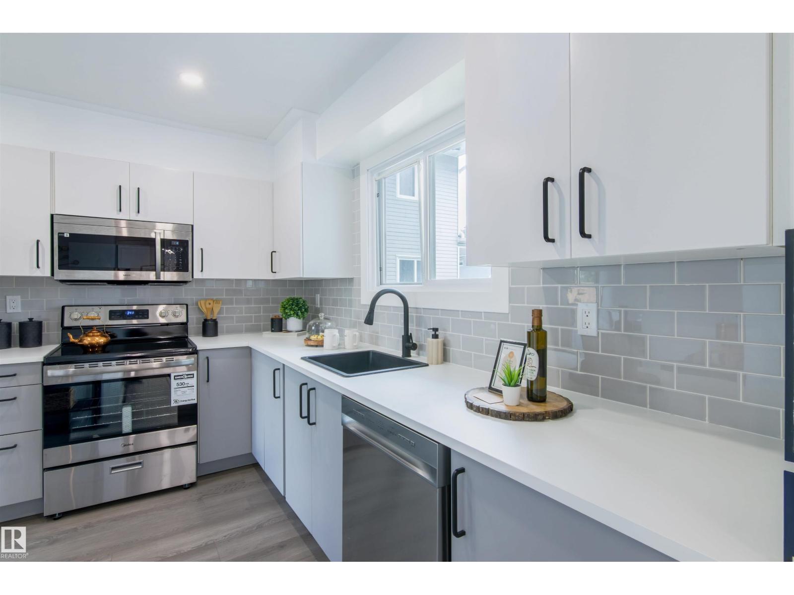 #33 15710 BEAUMARIS RD NW, Edmonton, Alberta