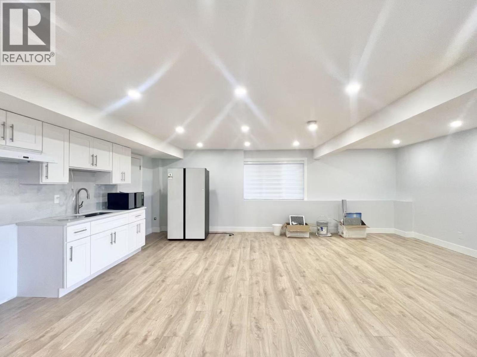 1421 Shay Street, Coquitlam, British Columbia  V3E 0L5 - Photo 3 - R3140660
