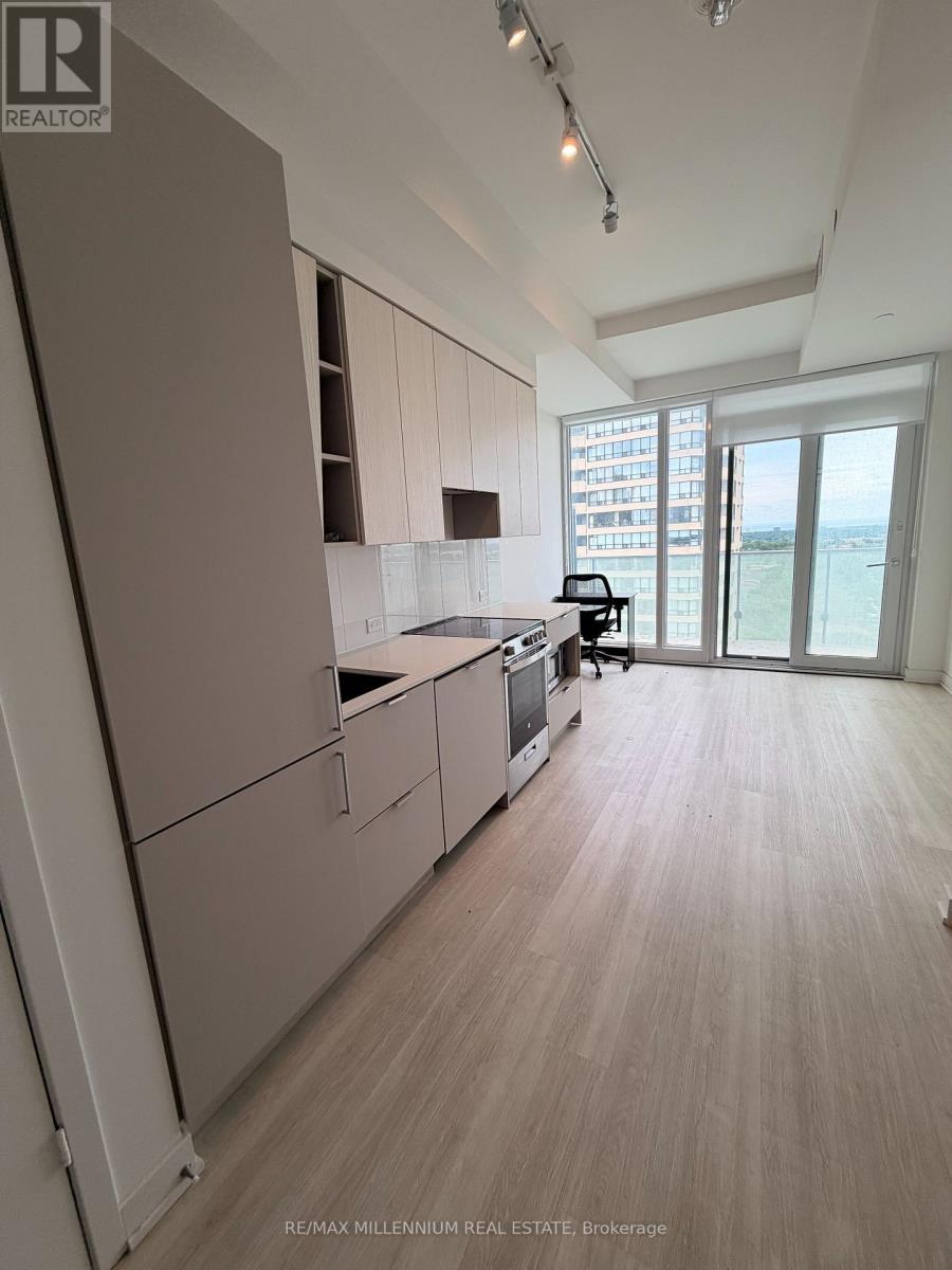 1305 - 3883 Quartz Road, Mississauga, Ontario  L5B 0M4 - Photo 3 - W13499054