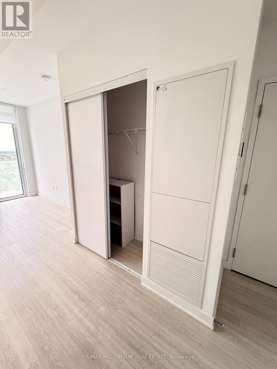 1305 - 3883 Quartz Road, Mississauga, Ontario  L5B 0M4 - Photo 7 - W13499054