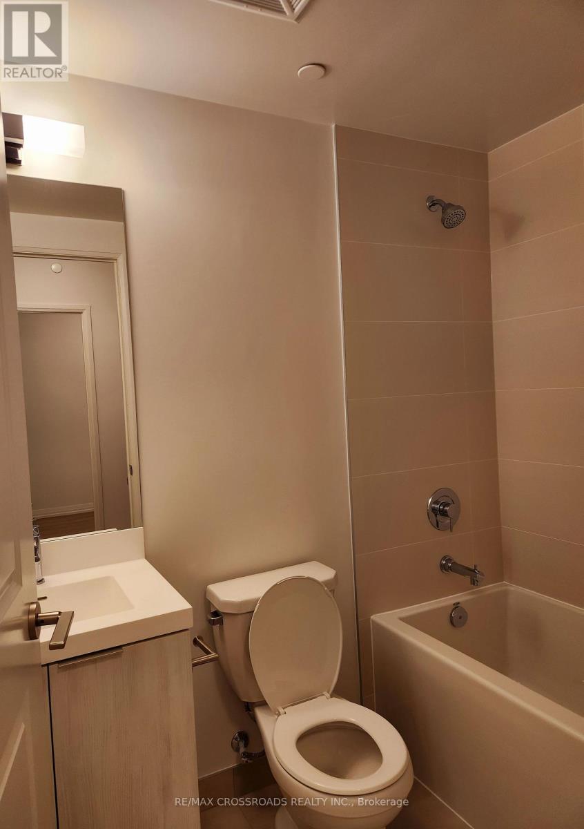 704 - 8 Widmer Street, Toronto, Ontario  M5V 0W6 - Photo 13 - C13499070
