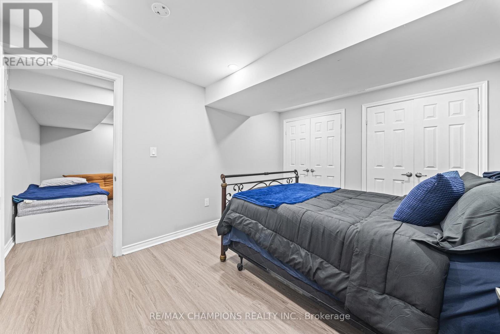 42 Abbotsbury Drive, Brampton, Ontario  L6X 0S3 - Photo 40 - W13461058