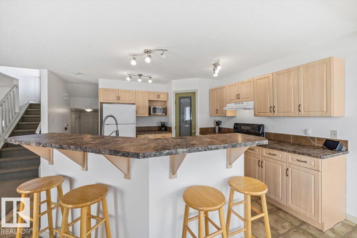 8509 7 AV SW, Edmonton, Alberta