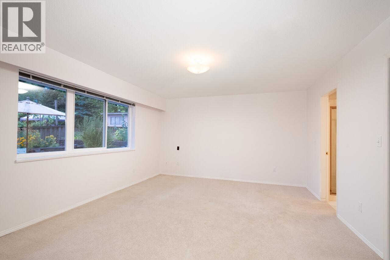 937 Westmount Drive, Port Moody, British Columbia  V3H 1K8 - Photo 15 - R3140454