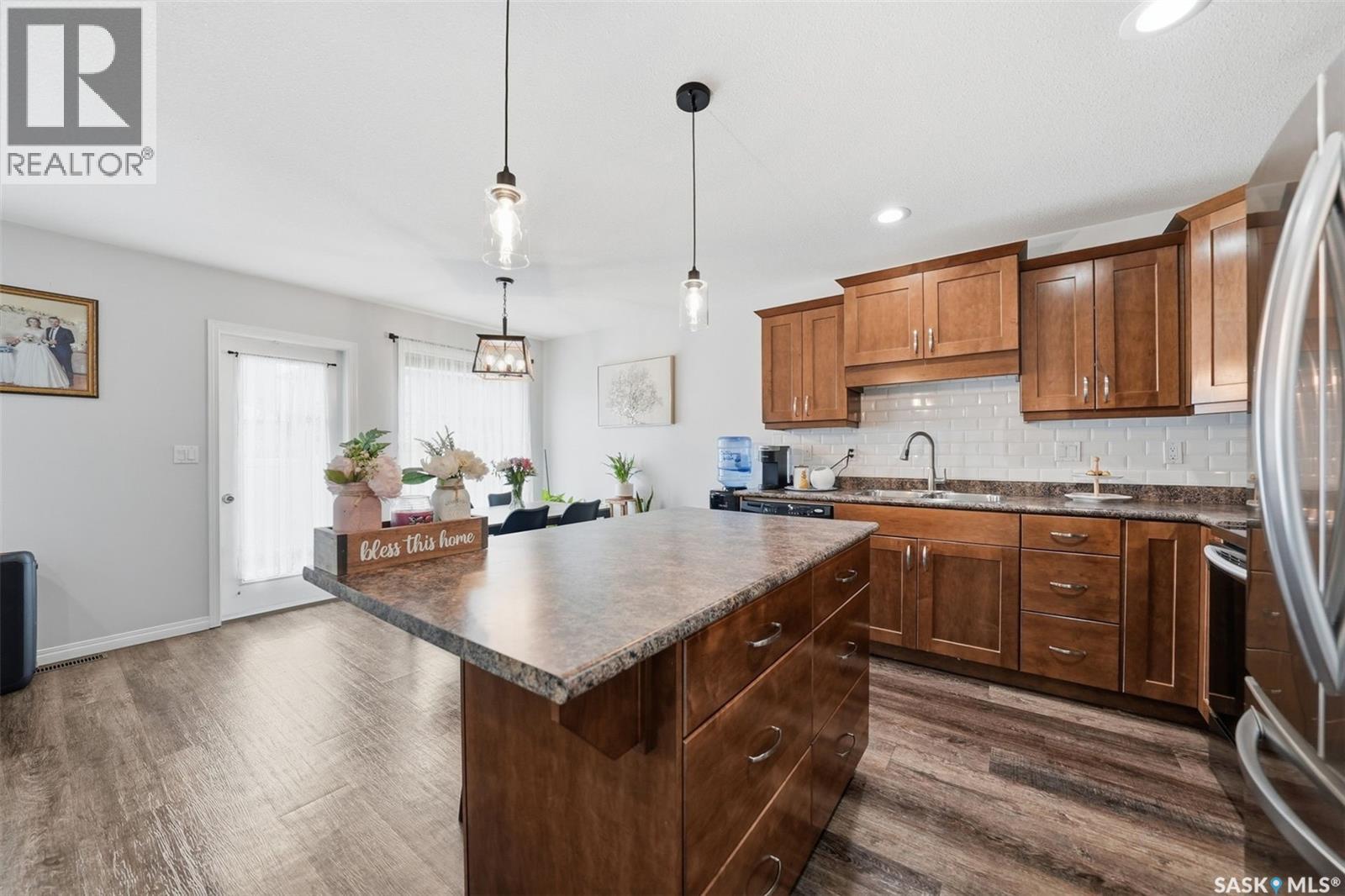 12 547 East Hampton Boulevard, Saskatoon, Saskatchewan  S7R 0H8 - Photo 5 - SK040865