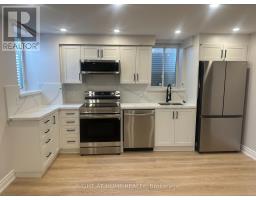 22 GUNN AVENUE, Brantford, Ontario