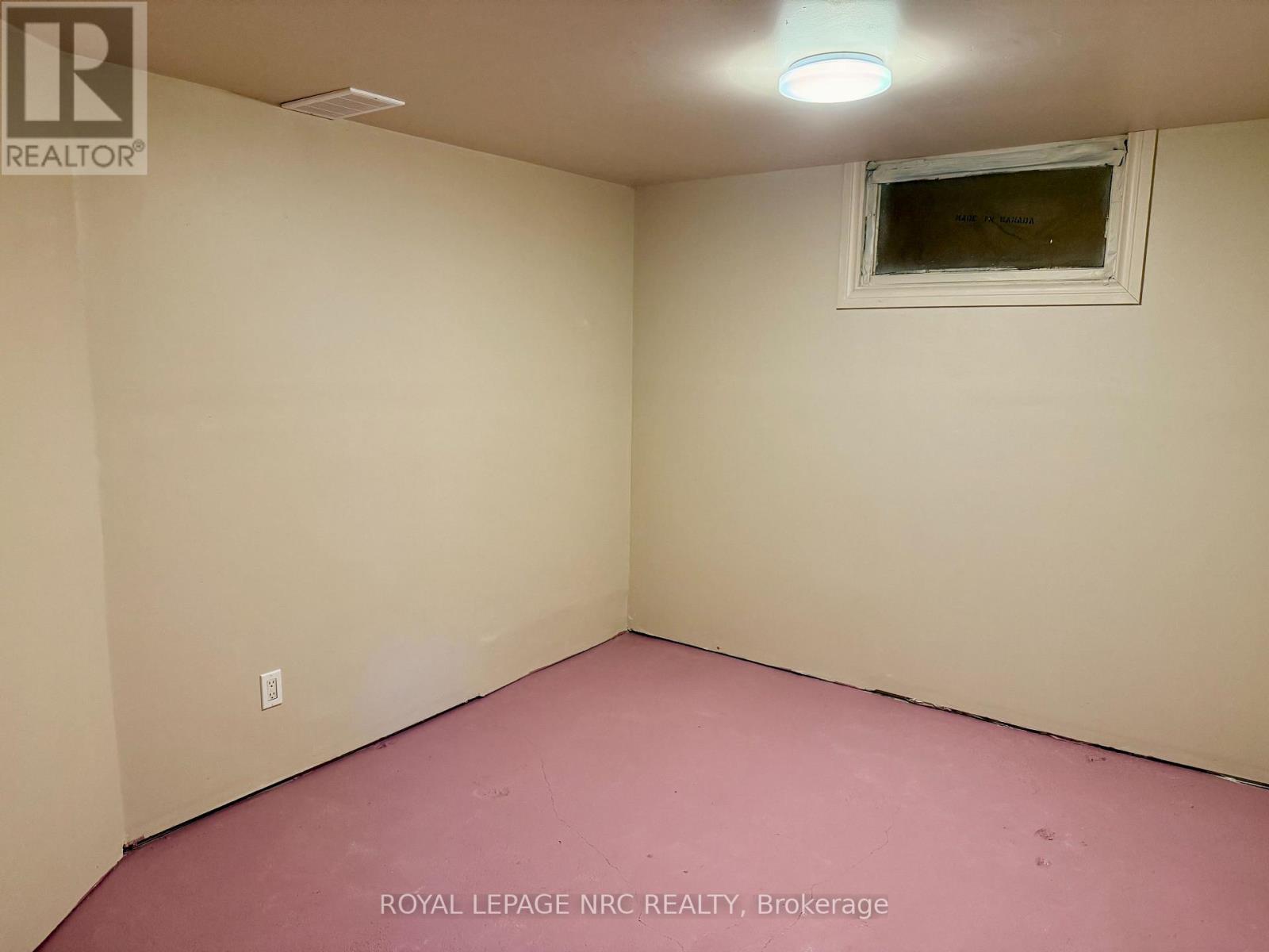 6411 Mcleod Road, Niagara Falls, Ontario  L2G 3G2 - Photo 15 - X13499094